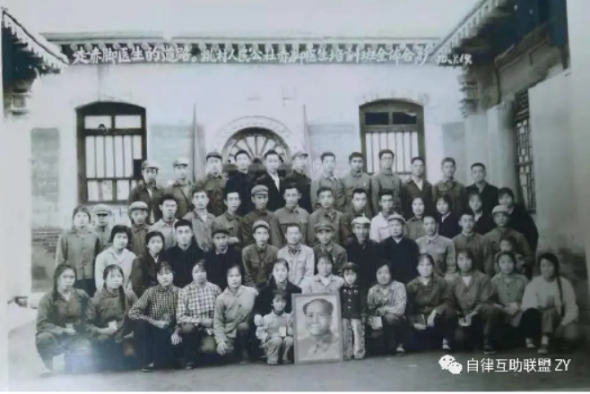 姜自清简介3220.png
